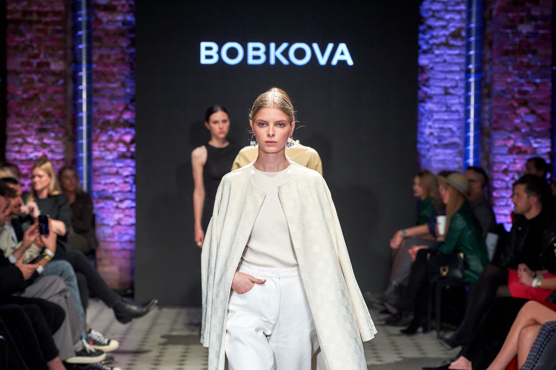 21_KTW_DAY1_111019_BOBKOVA_lowres-fotFilipOkopny-FashionImages